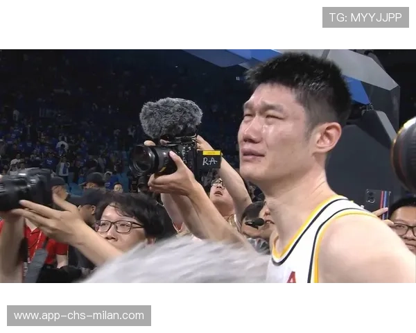 生日祝福满满 广厦男篮官方庆贺胡金秋28岁生日，篮球队员胡金秋身高