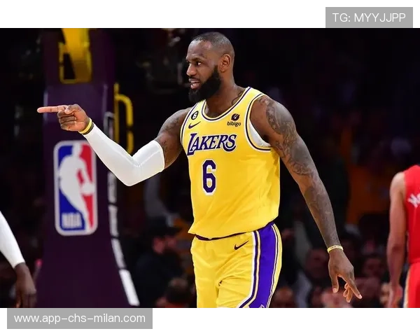 詹姆斯或赴南湾湖人进行5V5训练，篮球大师湖人詹姆斯