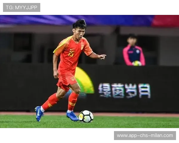 石家庄功夫新前锋首训开火,六码点抢点干净利落 石家庄功夫新前锋首训开火,六码点抢点干净利落