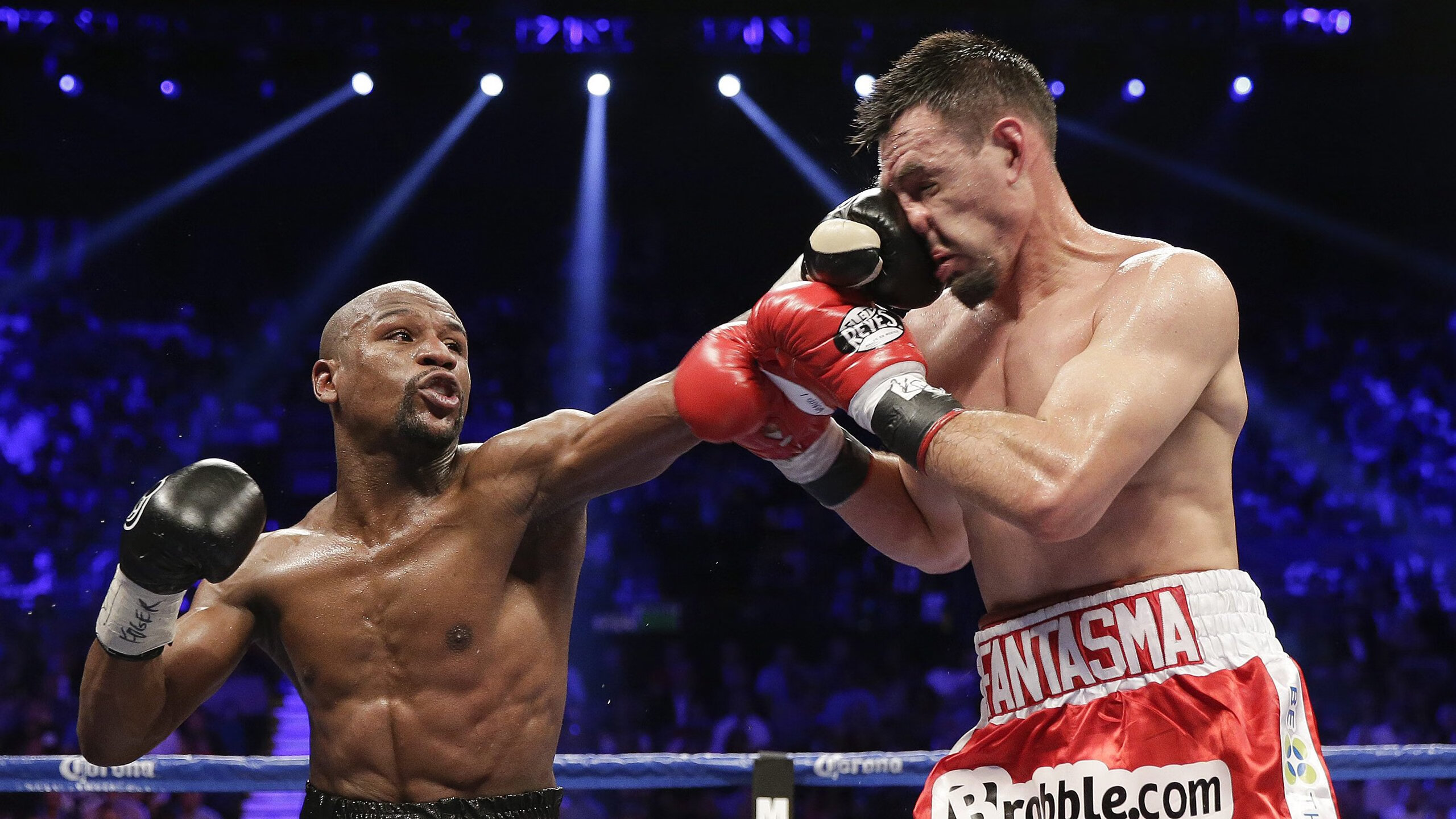 米兰体育官方网站APP下载-骑士三连胜到手，米切尔率队势头正旺，爵士队米切尔伤势